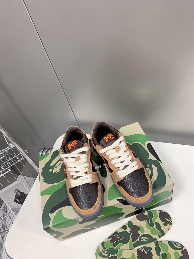 B*APE SNEAKERS